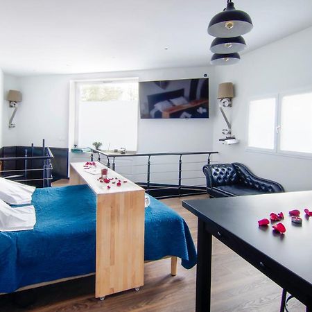 Mieuxqualhotel Jacuzzi Privatif La Retro Bordeaux Eksteriør bilde